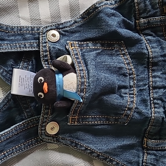 Gymboree jeans Gymboree overalls. Size 12-18 months - Picture 5 of 7